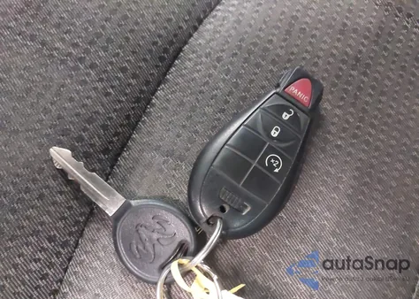 2014 Ram 1500 Big Horn z USA, uszkodzony, nr VIN 1C6RR7LG0ES335597